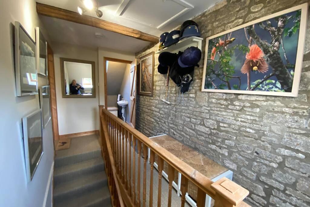 The Old Manor Coach House Apartamento Cirencester Exterior foto